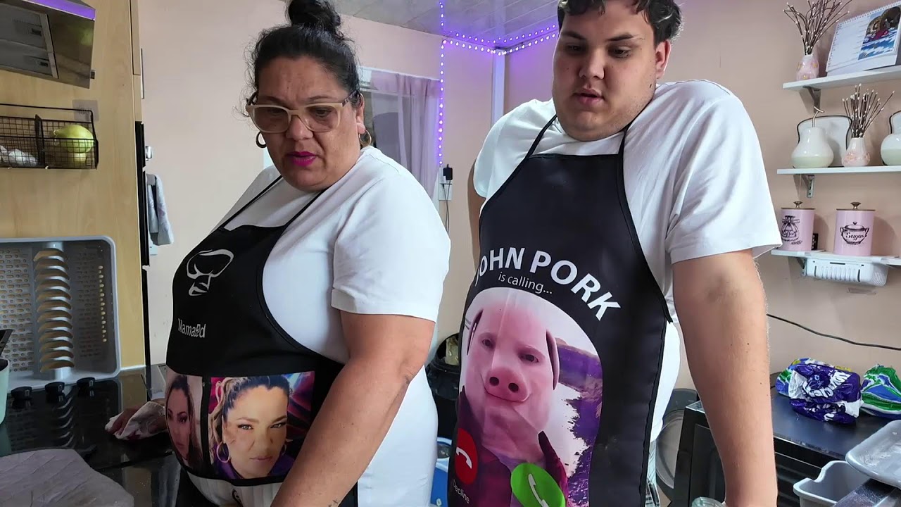 PEČU POPRVI S MAMOU