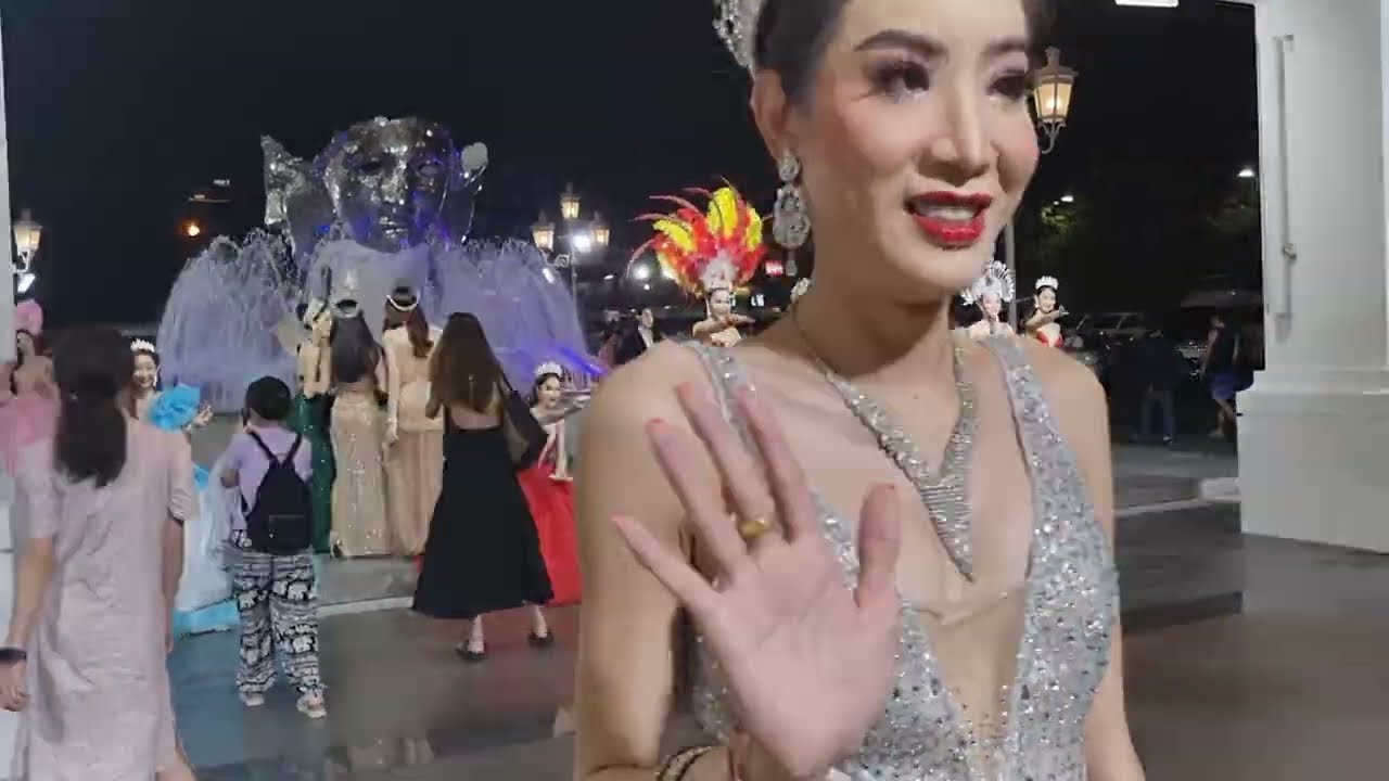 태국 파타야 티파니쇼 카바레쇼 미모여배우 트랜스젠더쇼 미녀트랜스젠더 Thailand Pattaya Tiffany Show Alcazar タイランド·パタヤ·アルカザッショ パタヤ遊興街