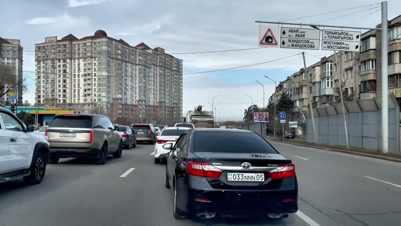 Calm Daytime Drive Through the City | Real Life POV Driving, No Talking, Traffic & Streets Ambience