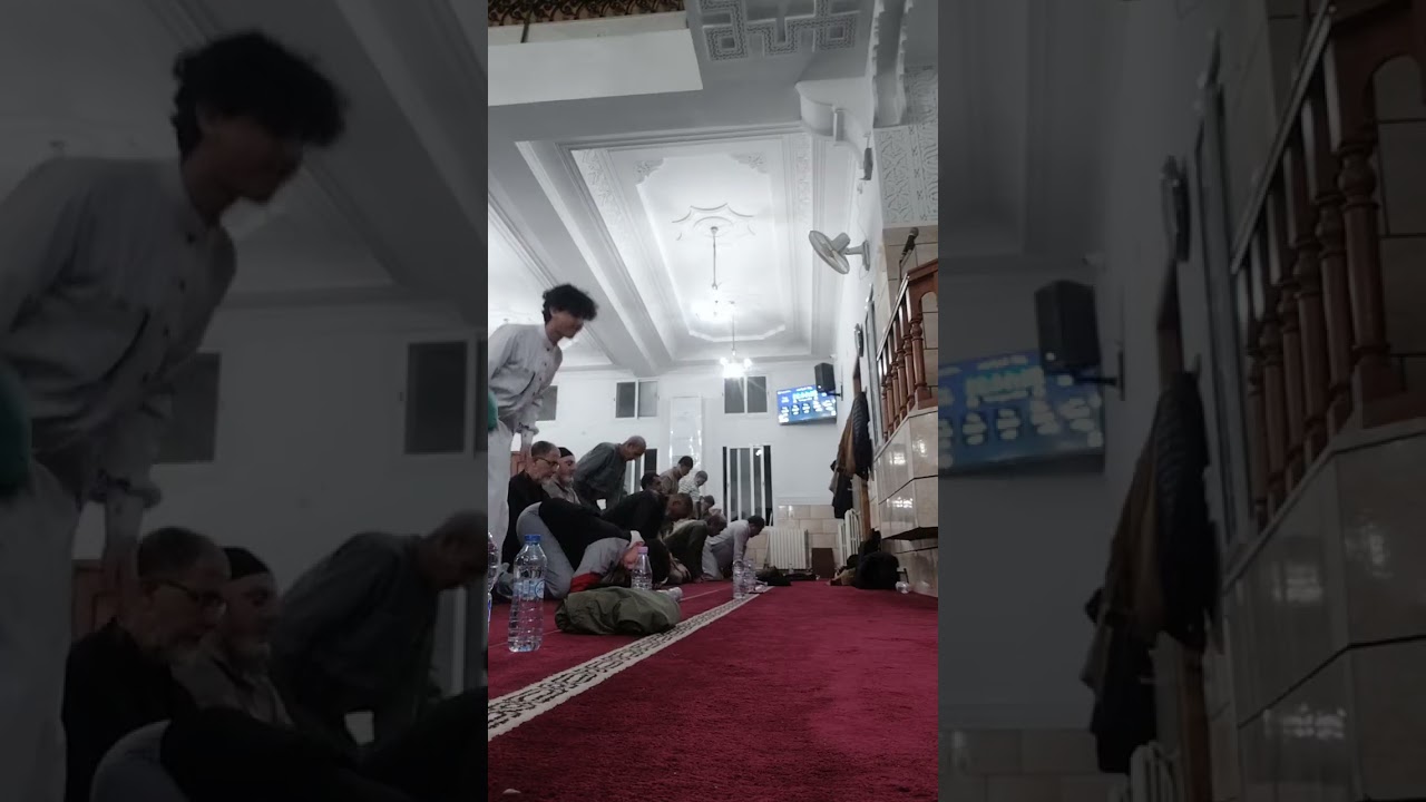 الليلة الخامسة عشر من صلاة التراويح التسليمة الثانية مسجد الرحمة دالي ابراهيم بصوت فارس كربوب 