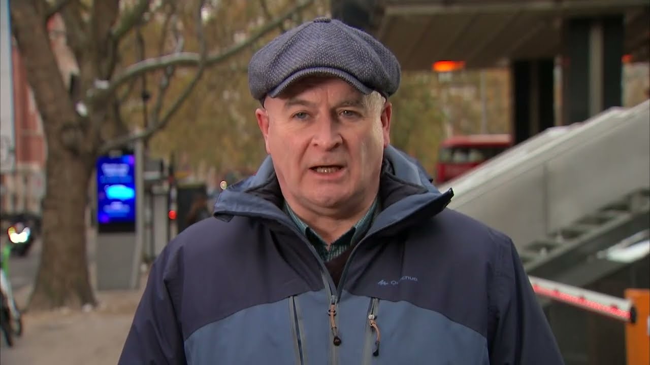 'Railway executives know what they need to do', says RMT union boss Mick Lynch | 5 News