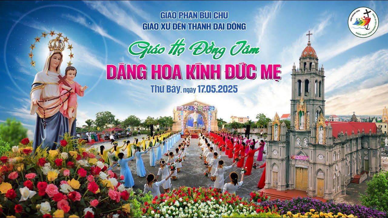 Dâng hoa kính Đức Mẹ tại giáo họ Đồng Tâm - Giáo xứ Đền Thánh Đại Đồng - Giáo phận Bùi Chu 2025