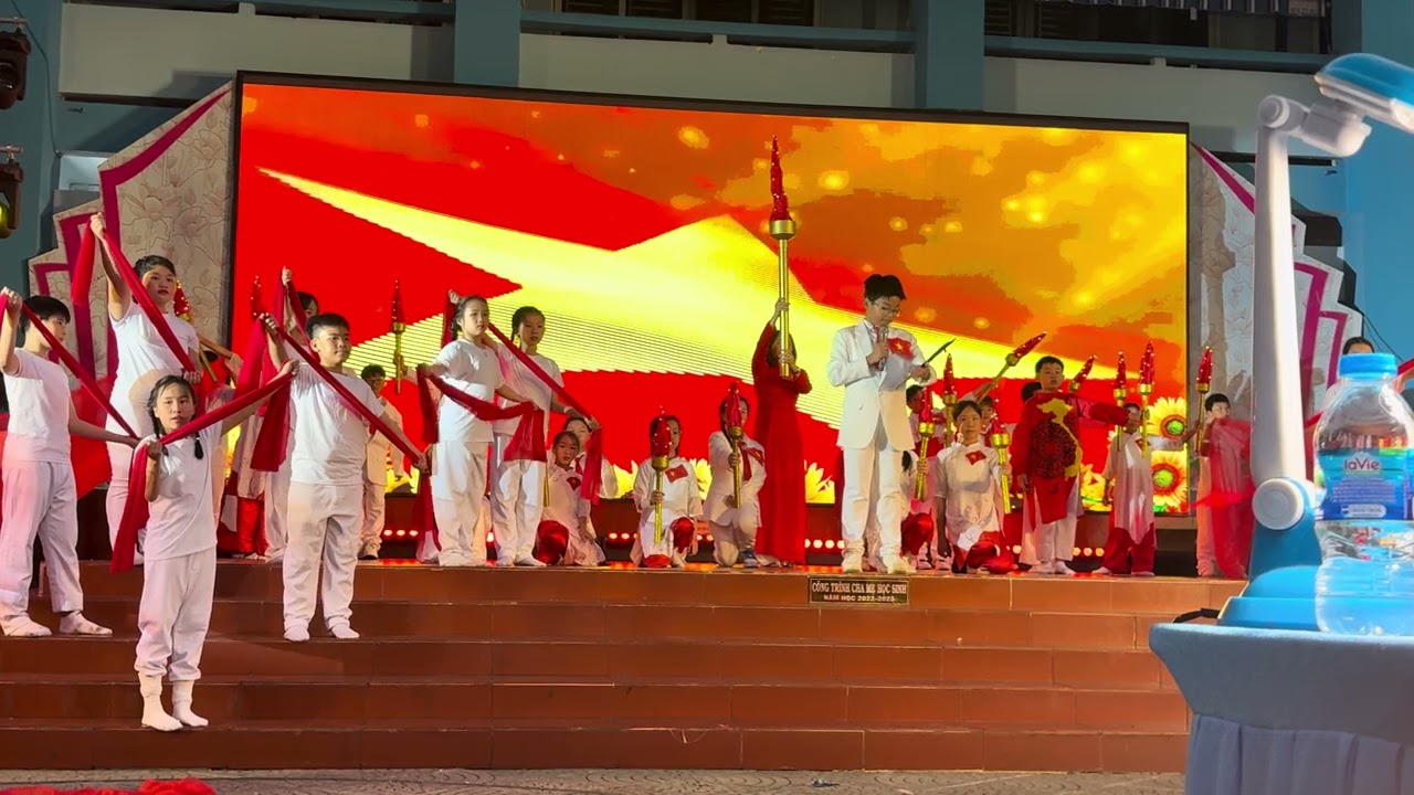 ngày 7 tháng 2, 2026