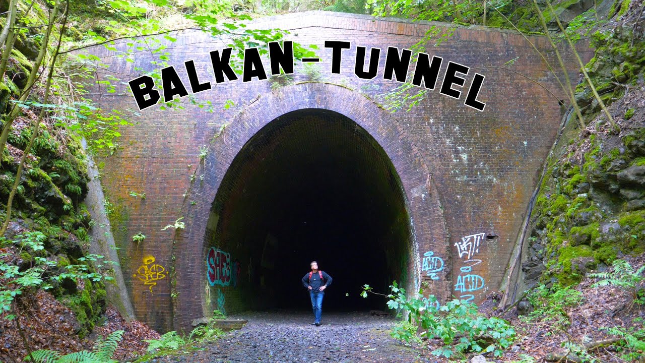 Der alte Eisenbahntunnel vom Balkanexpress