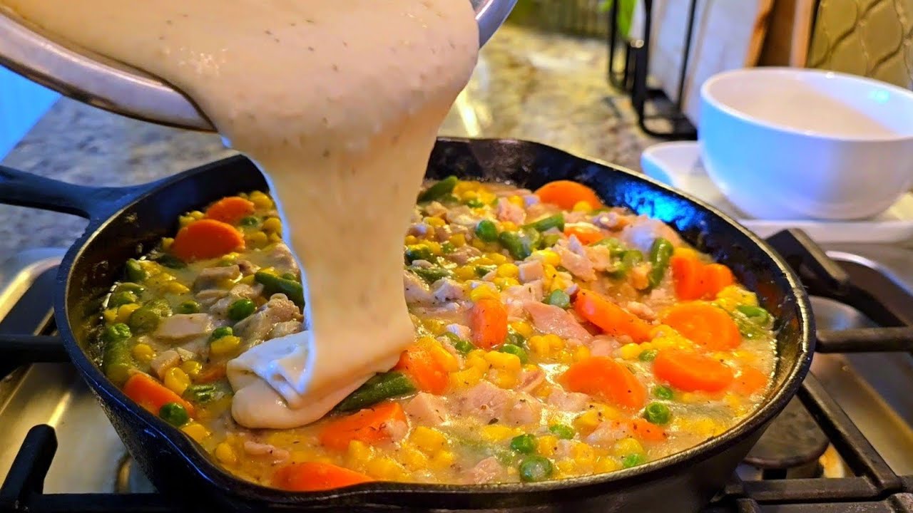 Остатки курицы и замороженные овощи — простой и вкусный ужин | Рецепт КУРИНОГО КОБЛЕРА