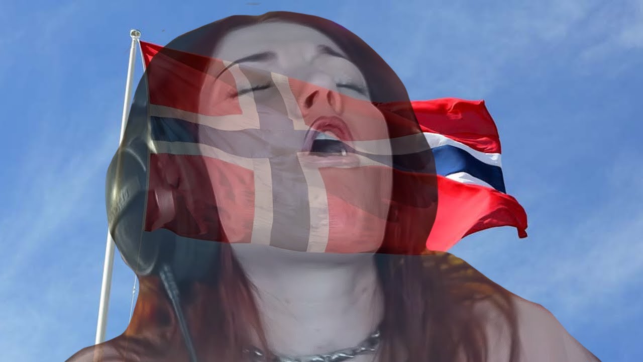 I try NORWEGIAN CANDY and a Hand-Made Sweater!