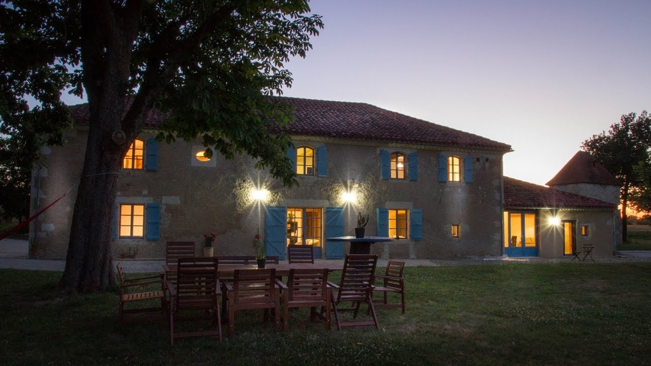 Domaine AU PERISSON - Maison h&ocirc;tes & G&icirc;te - GERS