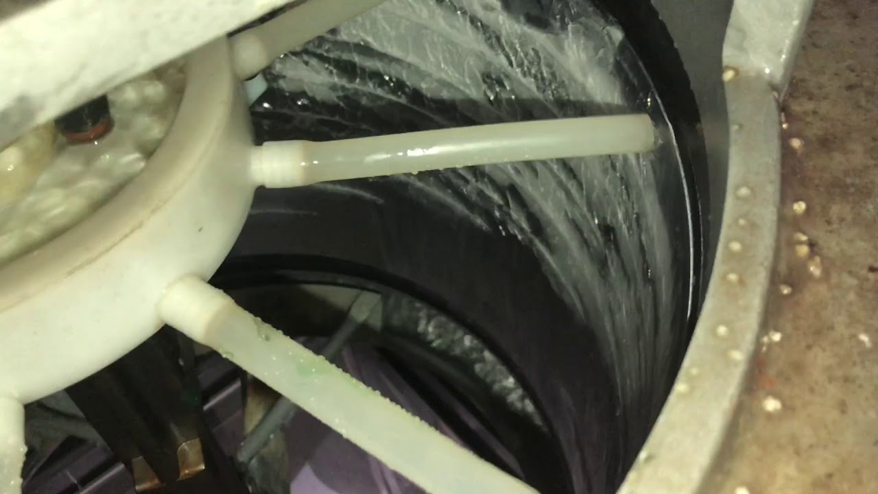 Howe ice machine