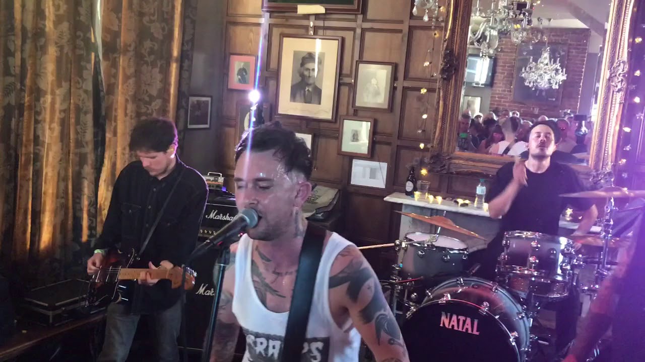 Tim muddiman and the strange, get it on , hawley arms,2,06,18