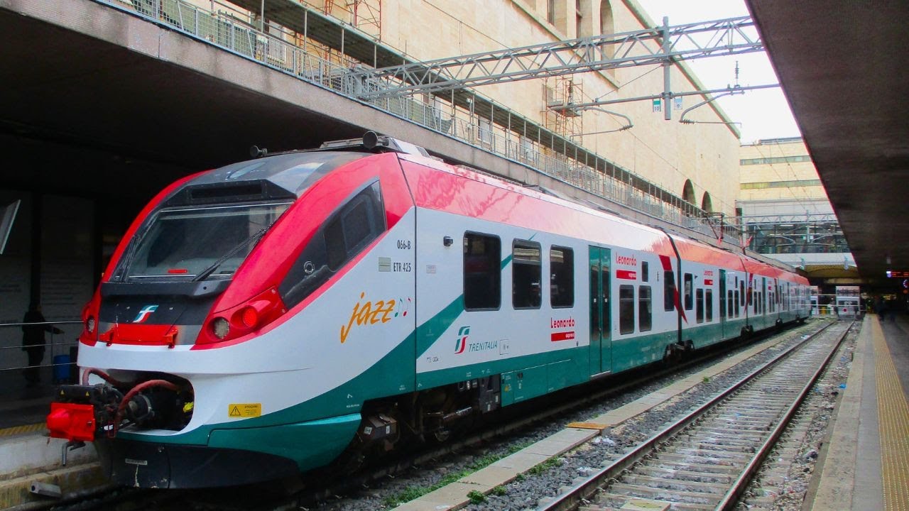 TRENI PASSEGGERI di tutti i tipi alla stazione di ROMA TERMINI