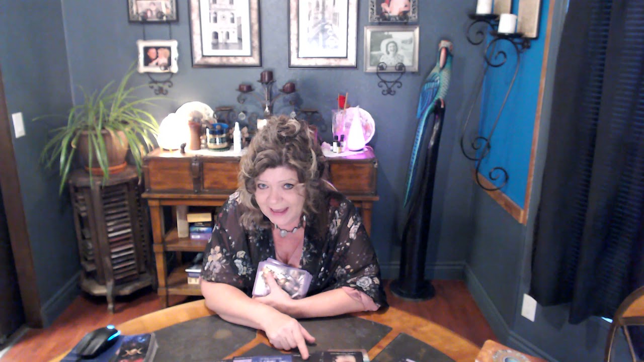 CAPRICORN NOV 4 PARADIGM SHIFT! FROM ONE EXTREME TO THE OTHER! U DESERVE THIS! UNSTOPPABLE!