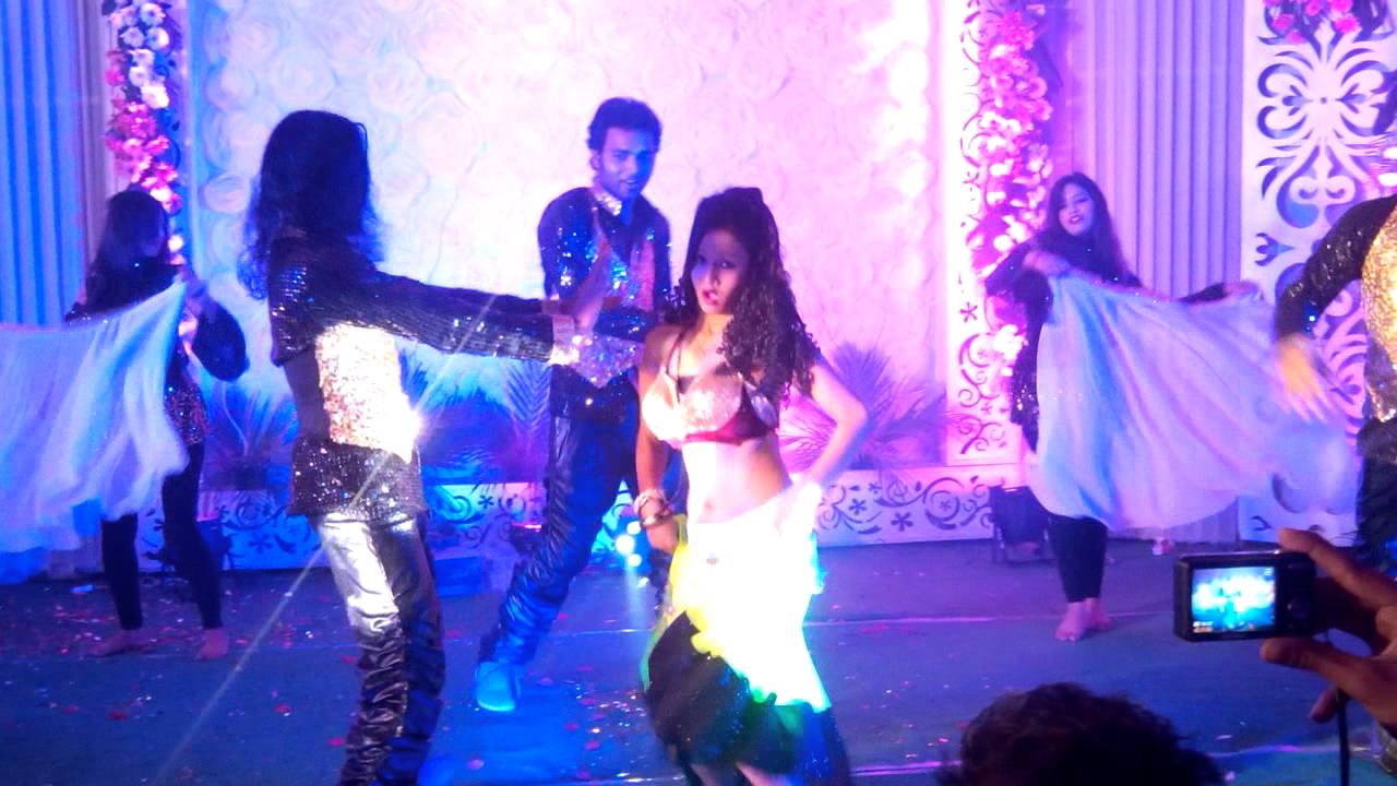 Events Zone Agra, Provide Dance Troup In Engagement Ceremony at Mathura...Call - 09358282335