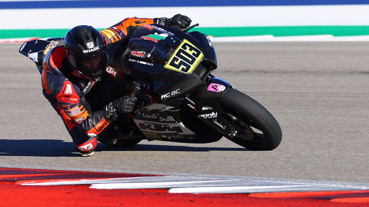 YAMAHA R6 and KTM RC8C | COTA Motorcycle Trackday