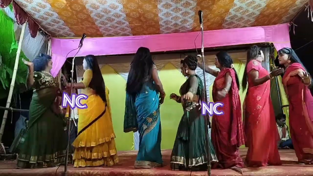हेलो भैया बहुत ही जबरदस्त डांस के साथ नए अंदाज में नादान मुन्ना संगीत पार्टी सहजन मऊ पेश हो रही है