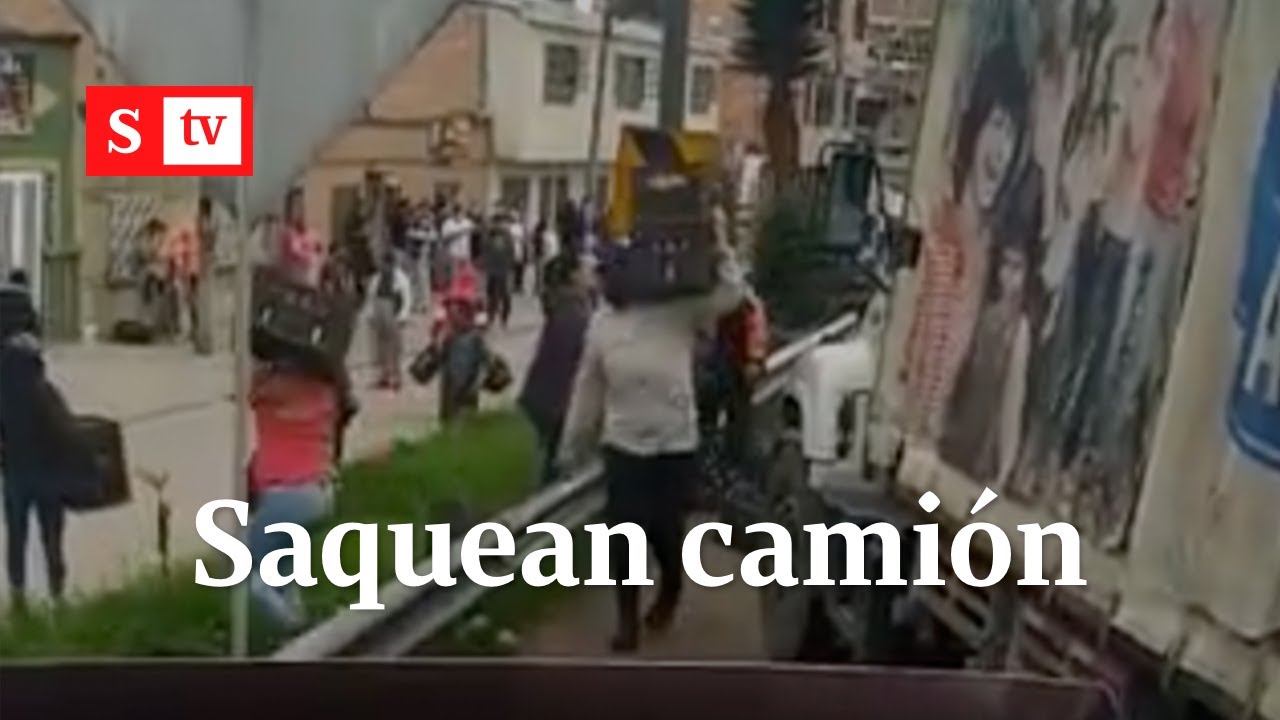 Saquean camión cargado con cerveza en Facatativá | Videos Semana