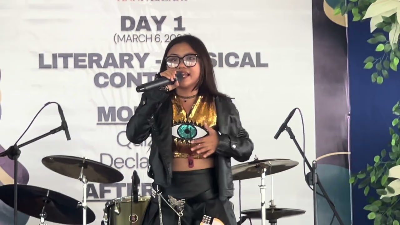Isang Linggong Pag Ibig - Zsaquea Mar Cover