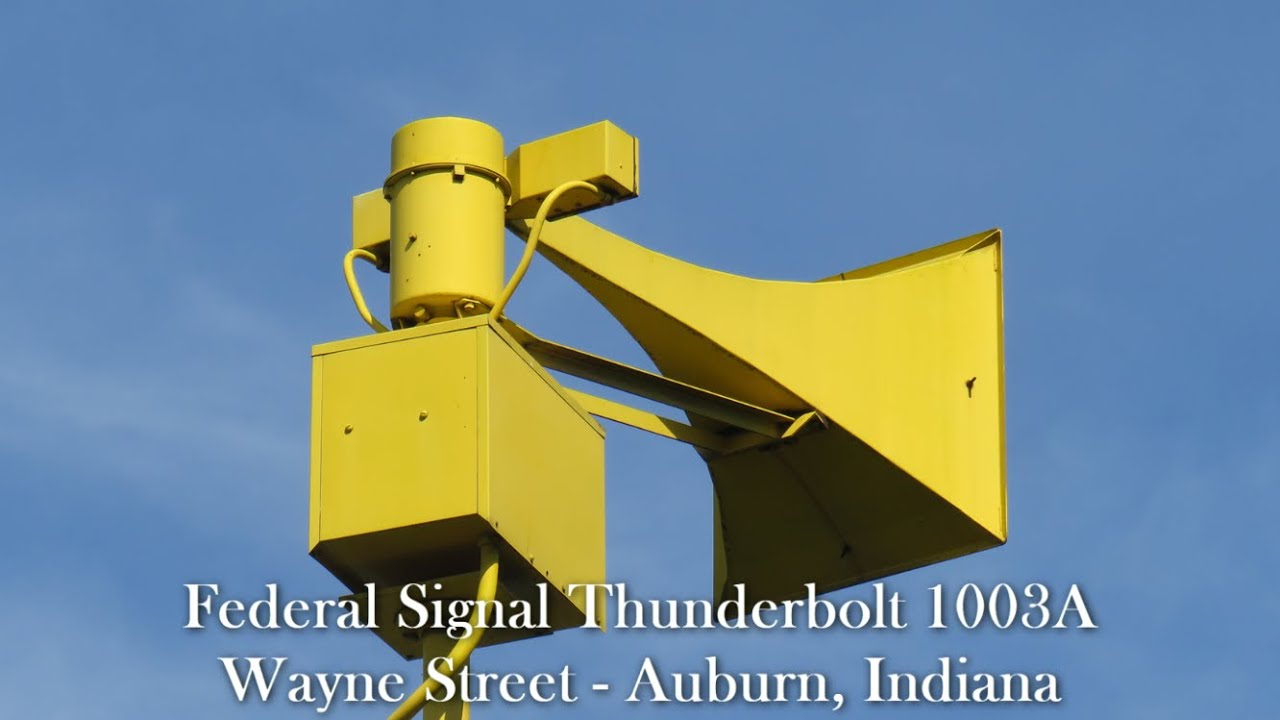 Reverse-Wired Federal Signal Thunderbolt 1003 Siren Test | Full Alert | Auburn, IN | 10/5/19