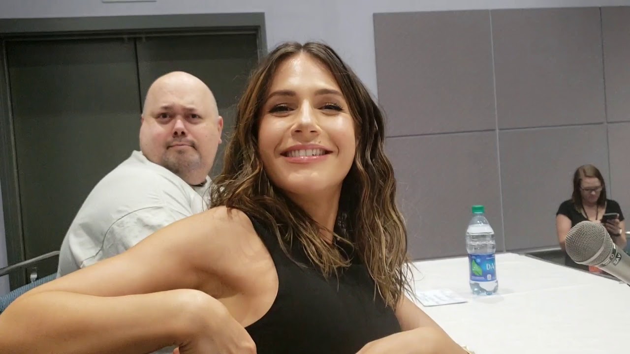 Erin Sanders, Kenton Duty, Sterling Knight, Josh Sussman, Sammi Hanratty, Tanya Chisholm at LACC