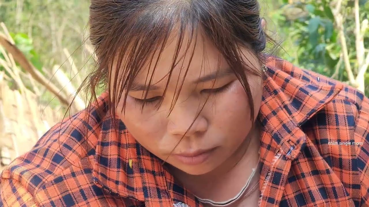 single mother catches fish to sell, takes care of farm