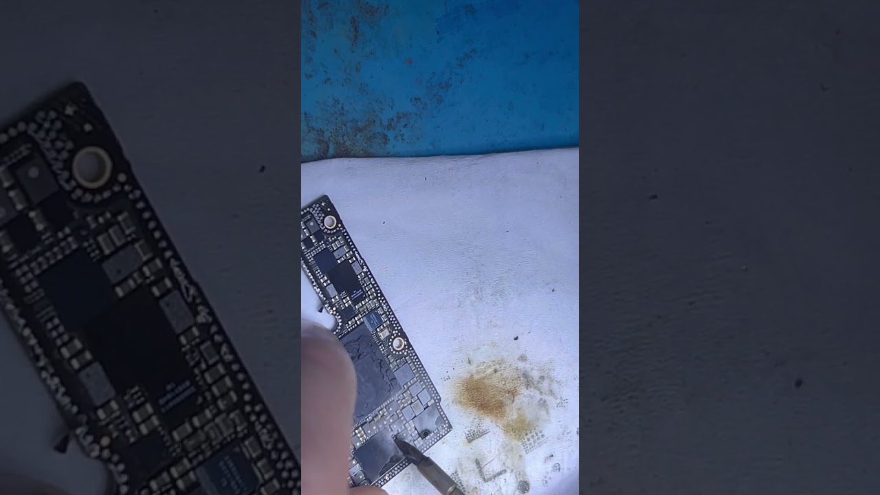 Iphone xs no power short