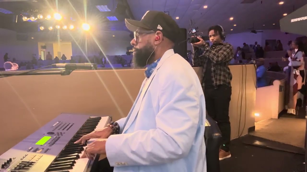 “I Thank God/Again I Say Rejoice” Medley 🎹🎼🎵🙏🏽