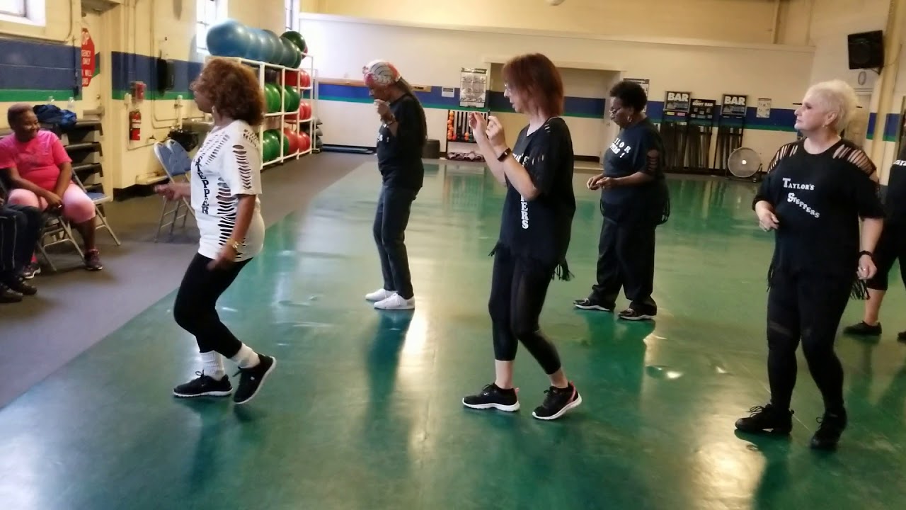 MARY TAYLOR STEPPERS - Roll It, Roll It