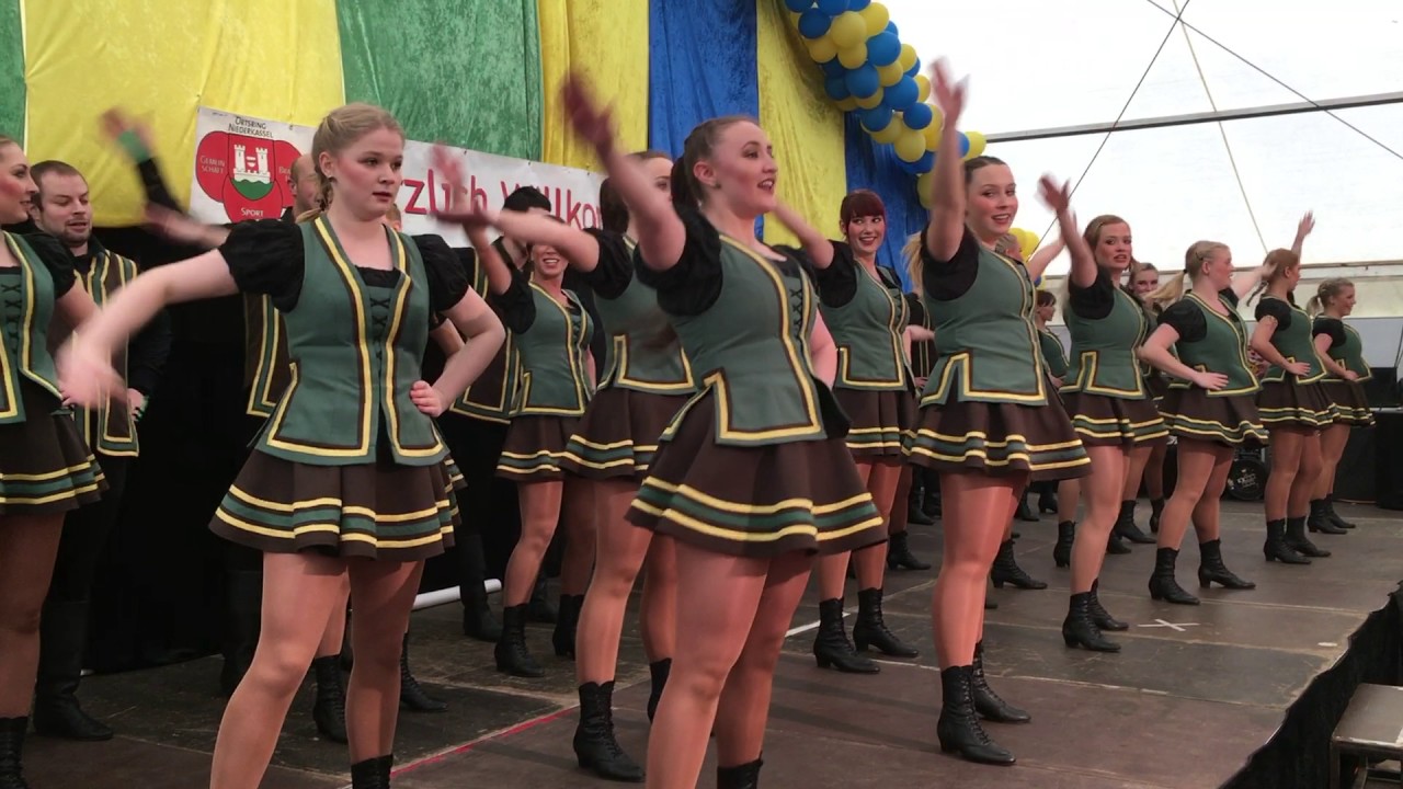 Großes Tanzcorps Urbacher Räuber
