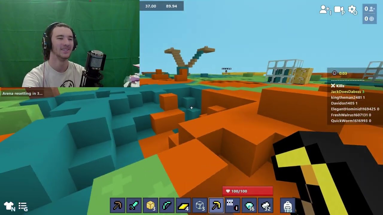 I WON THAT ROUND! | Bloxd.io Lucky Block Battlegrounds