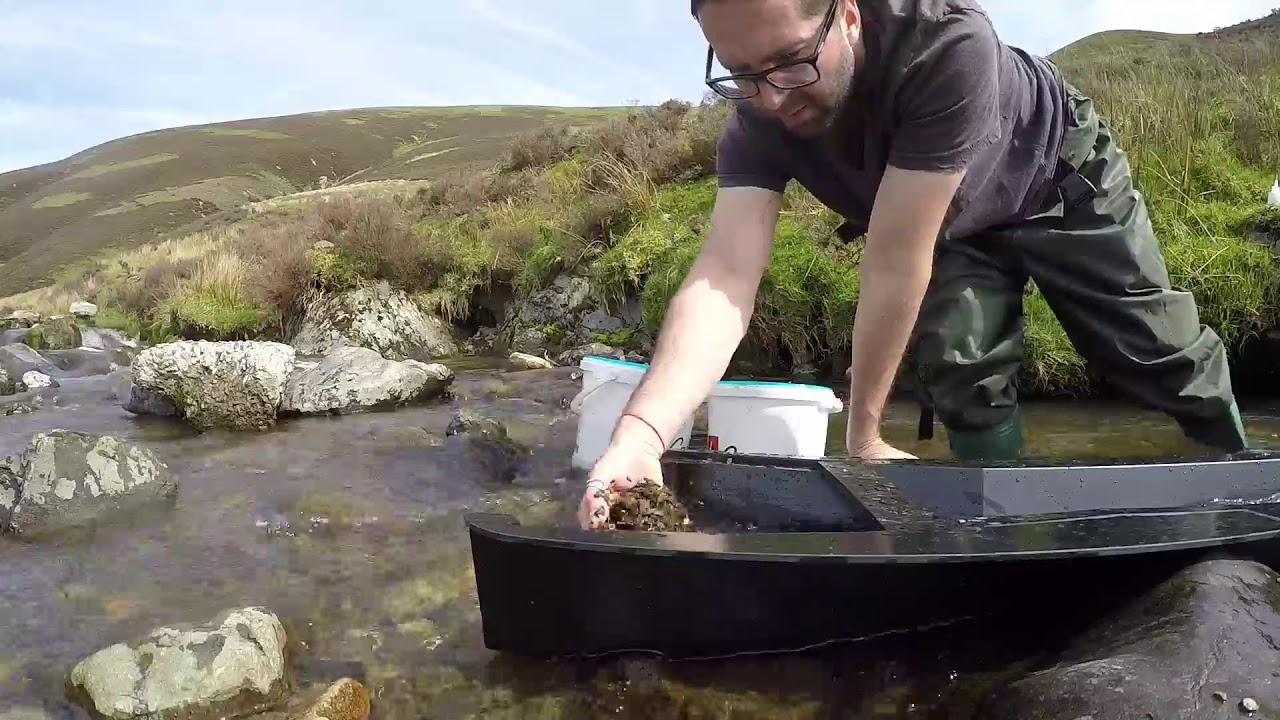 gold panning - Leadhills Wanlockhead