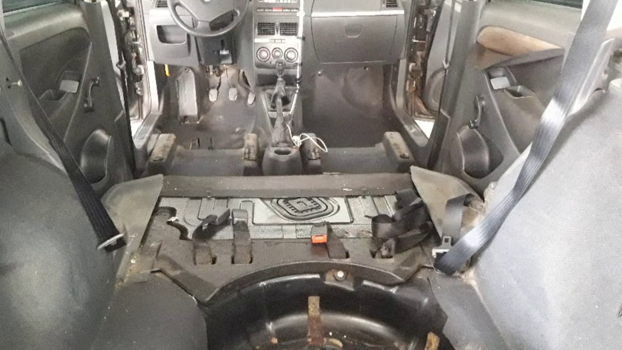 Higieniza&ccedil;&atilde;o do Fiat Idea e lavagem completa (Special car care in Guaruj&aacute; )