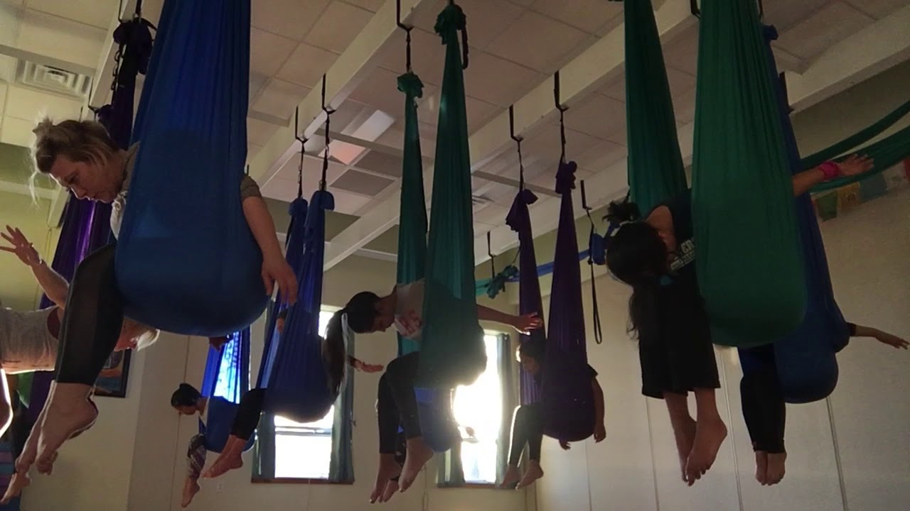 Mixed Level Aerial Yoga Flow Live Music