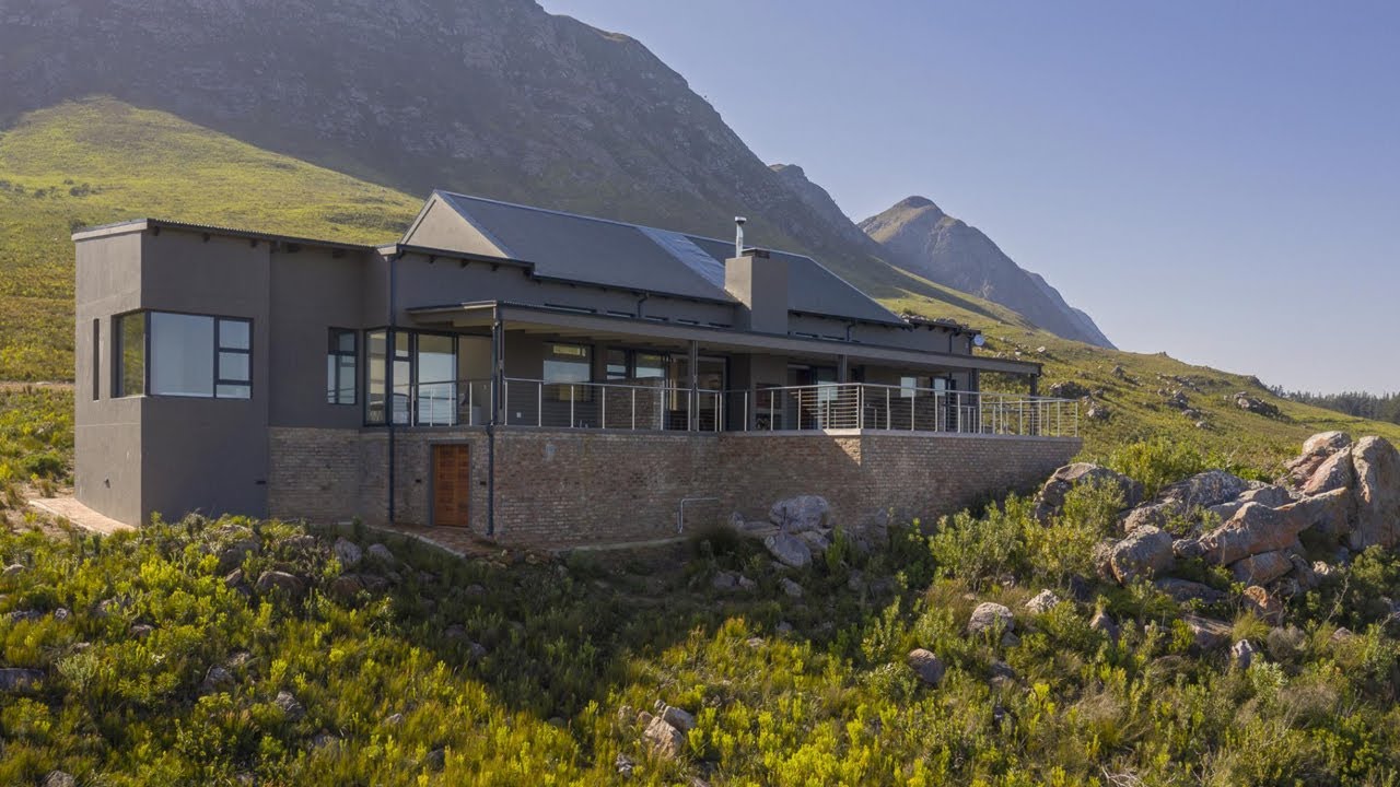 100 hectare lifestyle fynbos farm for sale in Hemel-en-Aarde Valley | Pam Golding Properties