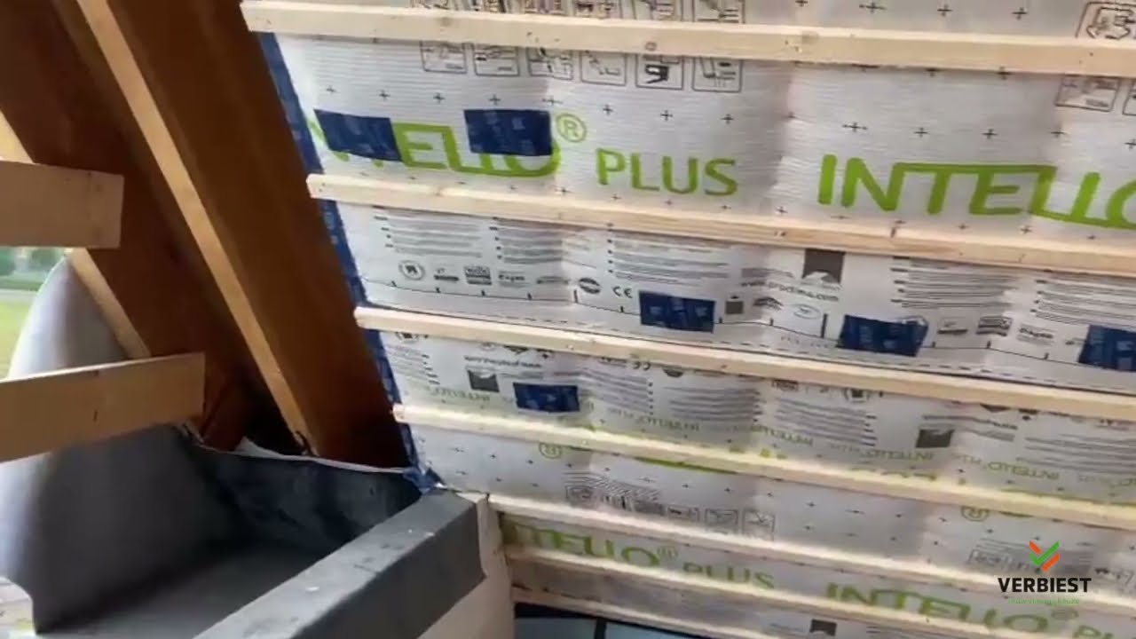 Dak isoleren met cellulose (zie beschrijving)
