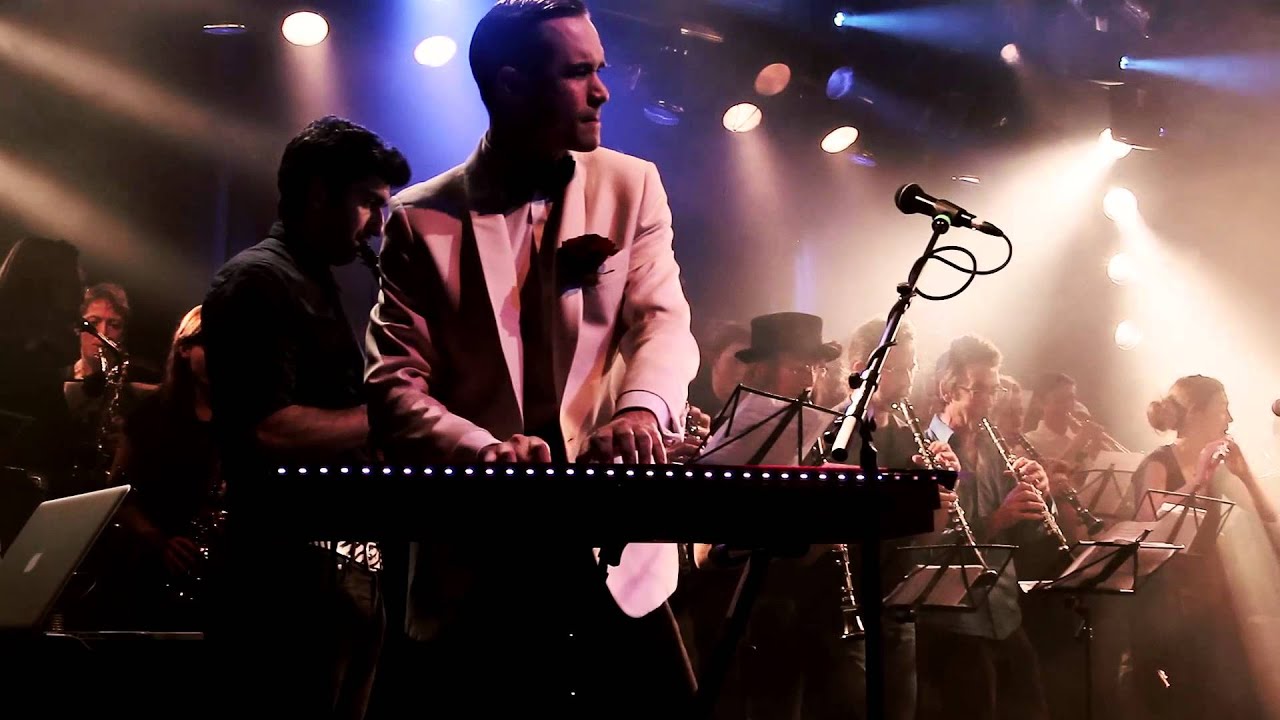 Tanz Baby! feat. Musikarbeiterkapelle - Das Model (Kraftwerk Cover), live @ WUK