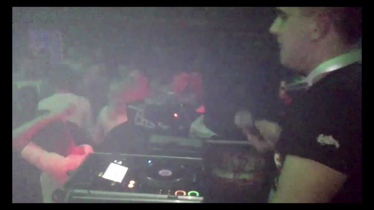 DJ Beattraax - Live Show @ Speed Club (Stare Rowiska) Video Cut 25-12-2012