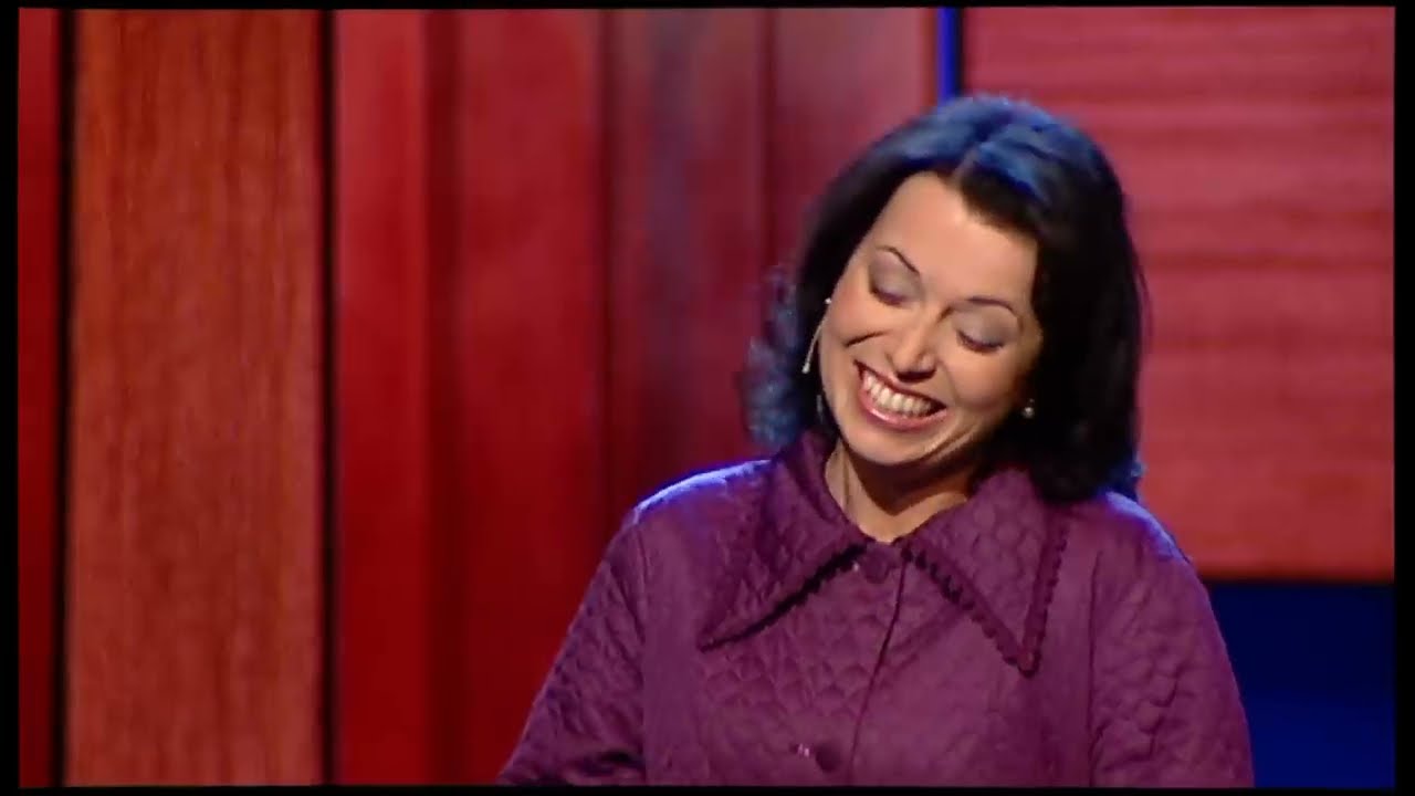 Kabaret Moralnego Niepokoju - Wizyta księdza (Official Video, 2007)