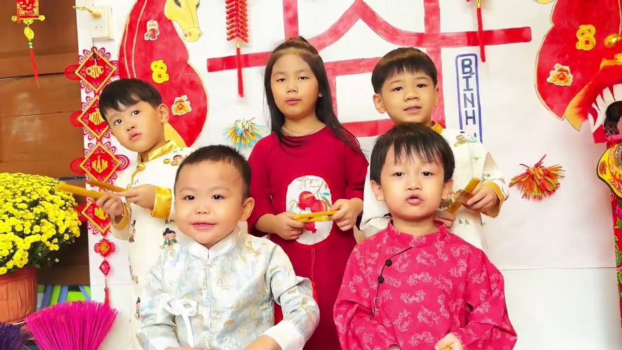 Văn nghệ chào Xuân Bính Ngọ