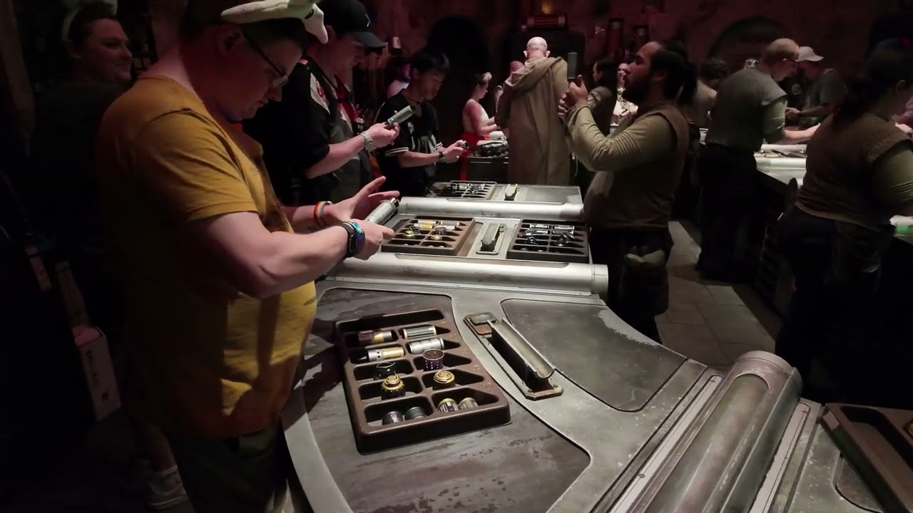 Orlando Day 1 - May 4th 2025 - Alex's Savi's Workshop - Full Experience
