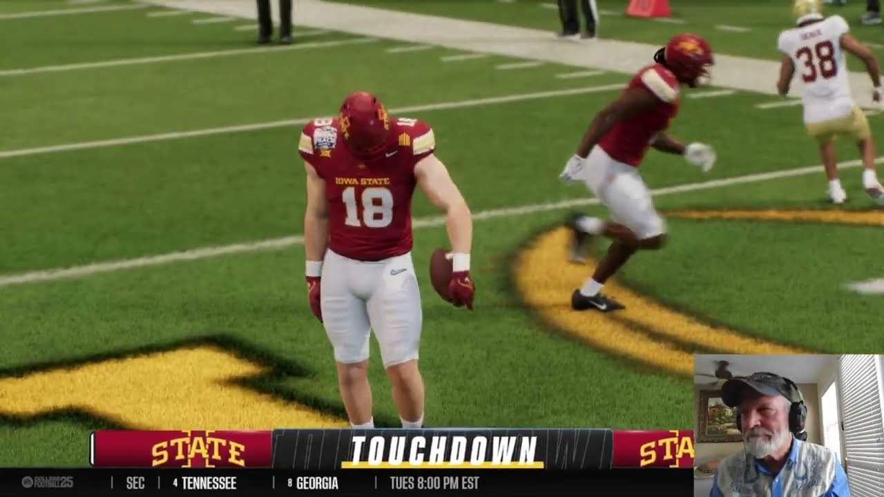 College Football 25 Semi Finals round Iowa St. Hunting the Title