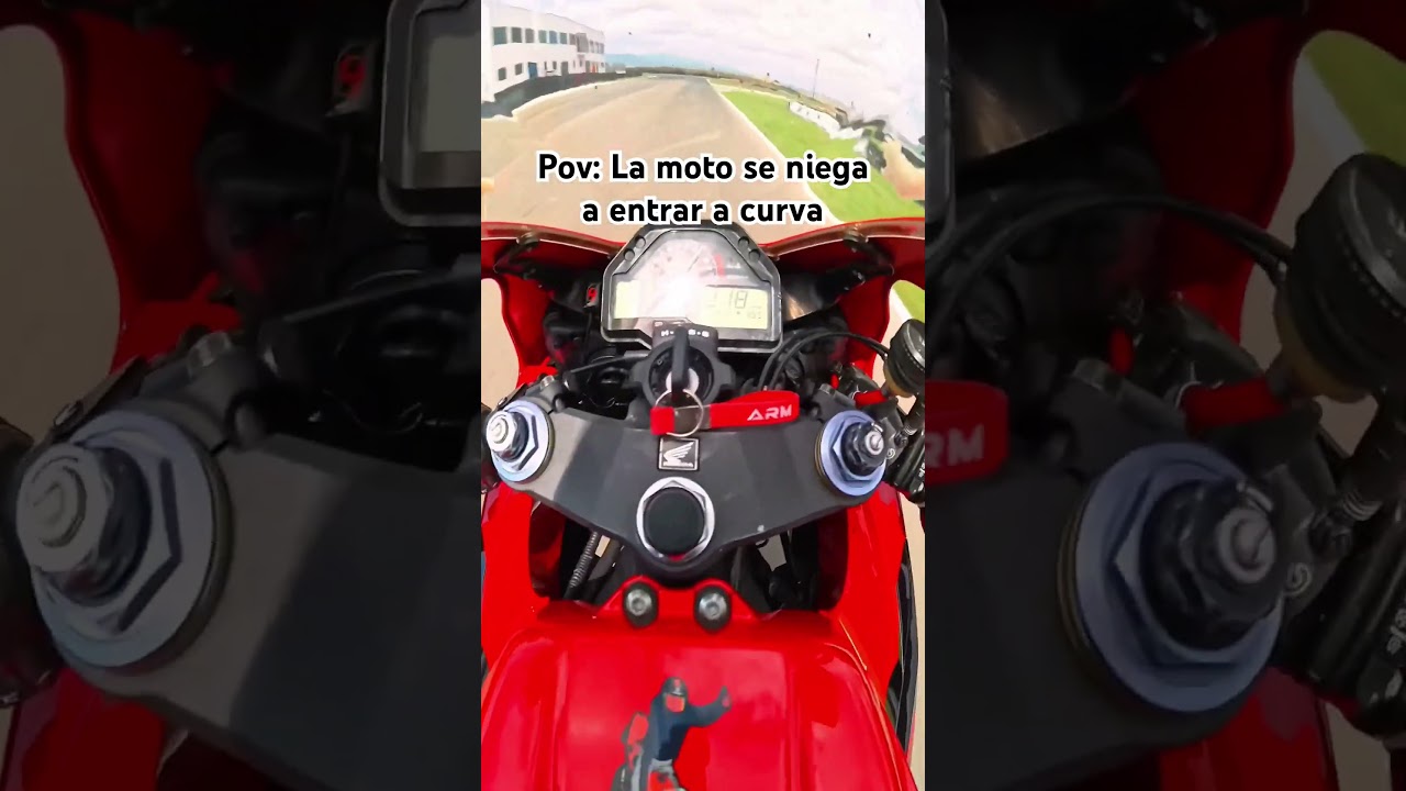 Suerte de la escapatoria 😂⚠️ #librada #motofail #cbr600rr #honda #moto