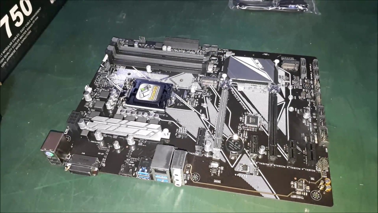 Corsair Spec Alpha / i7 8700K / Z370 P - PC MONTAJ