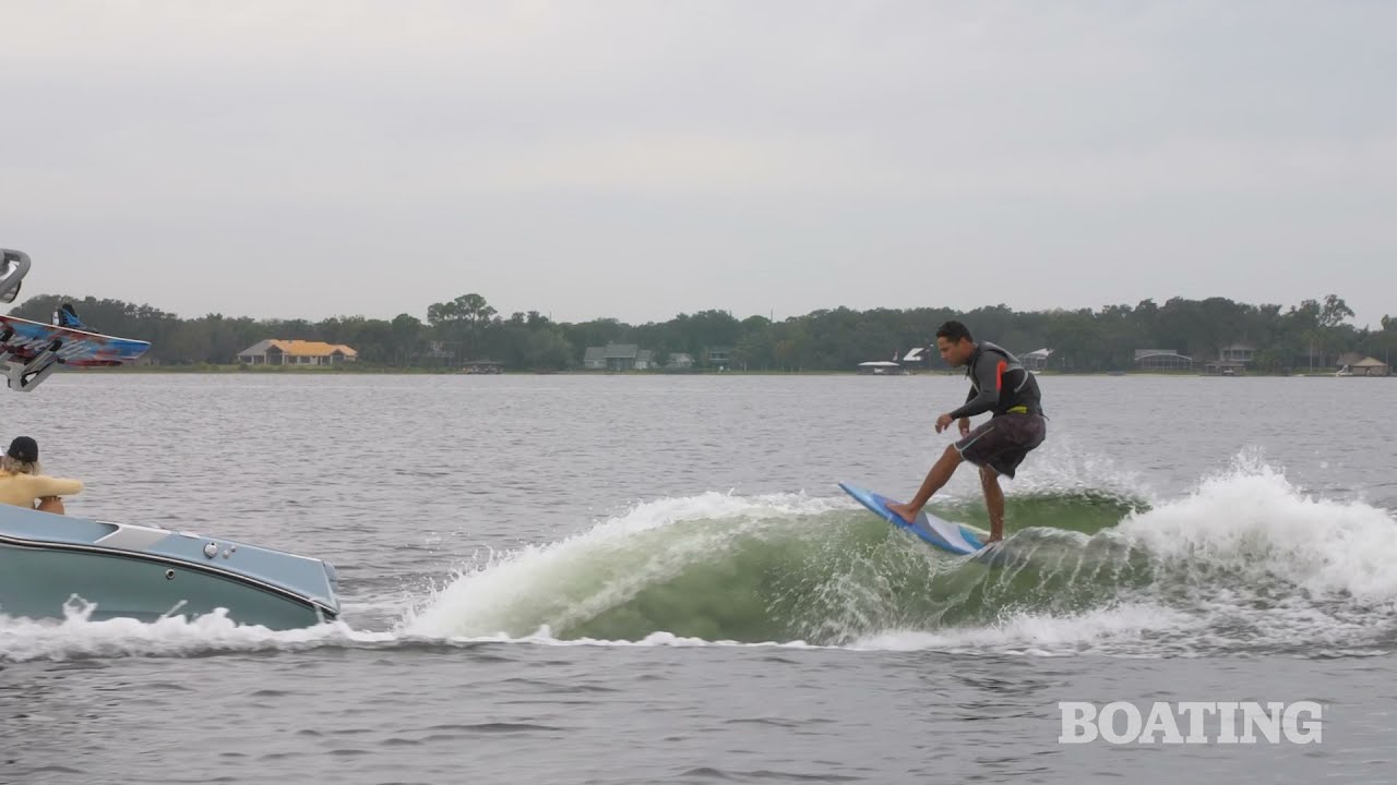 2022 Boat Buyers Guide: MasterCraft XT24
