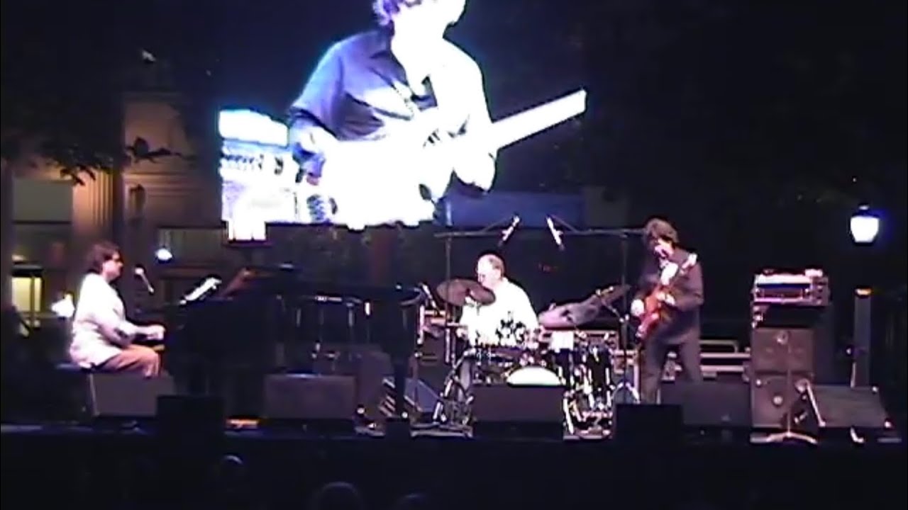 Crimson Jazz Trio - 6/5/06  CBJF, Wilmington, DE