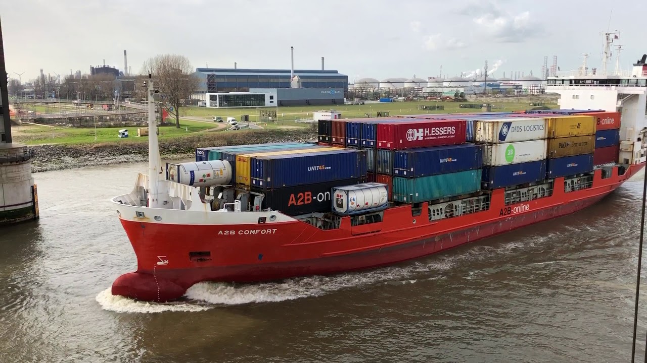 Passage container feeder 'A2B Comfort' through Botlek bridge - March 26 2019