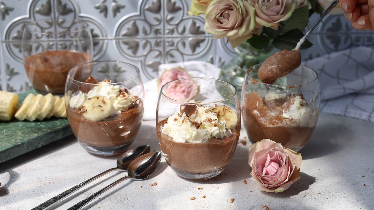 No sugar, no grains, no dairy! Banana Chia Pudding with Chocolate. Vegan and Gluten Free