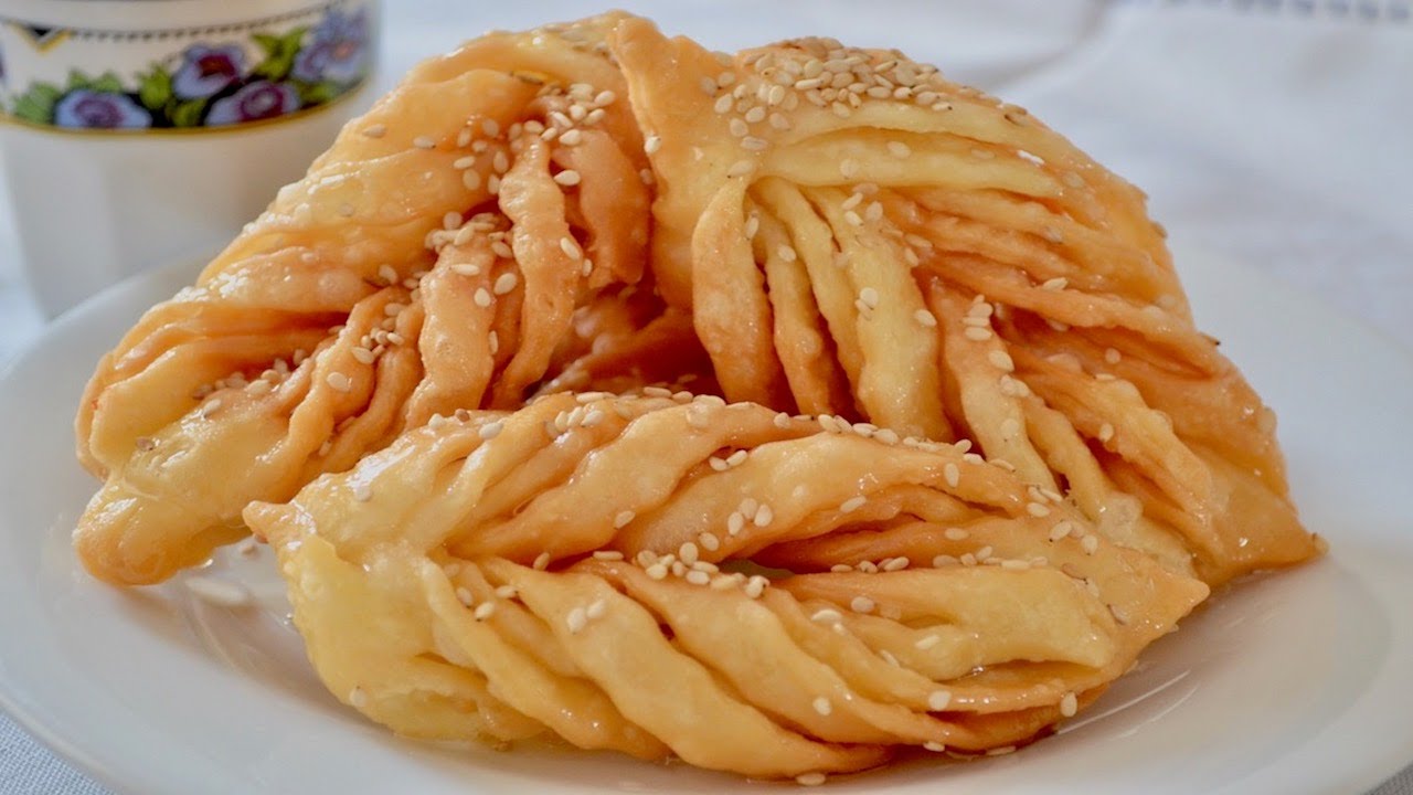ڨريوش السنبلة ساهل بلا مشينة تاع البقلاوة وبلا توراق  خفيف و ناجح %100 /Recette griwesh/حلويات العيد