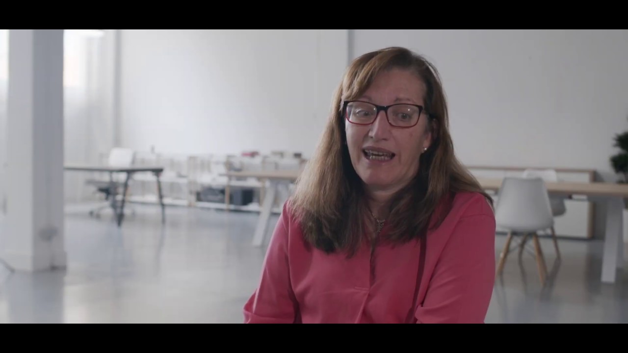Sonja Uhlmann en el periódico Magisterio