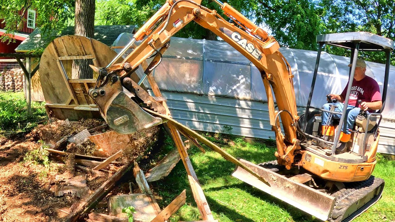 Pulling Down the Brooder House & Digging Out Another Tractor