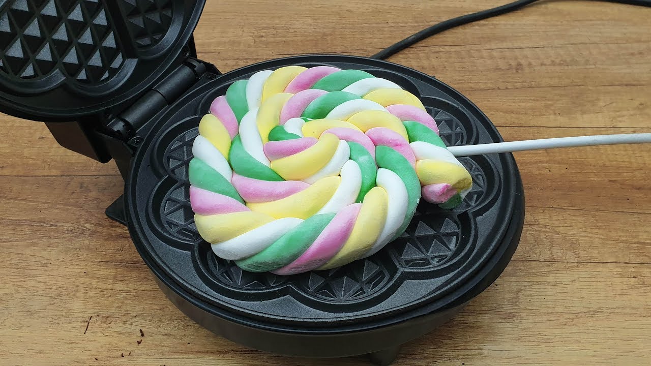 EXPERIMENT WAFFLE IRON vs Fluffy Rainbow Lollipop