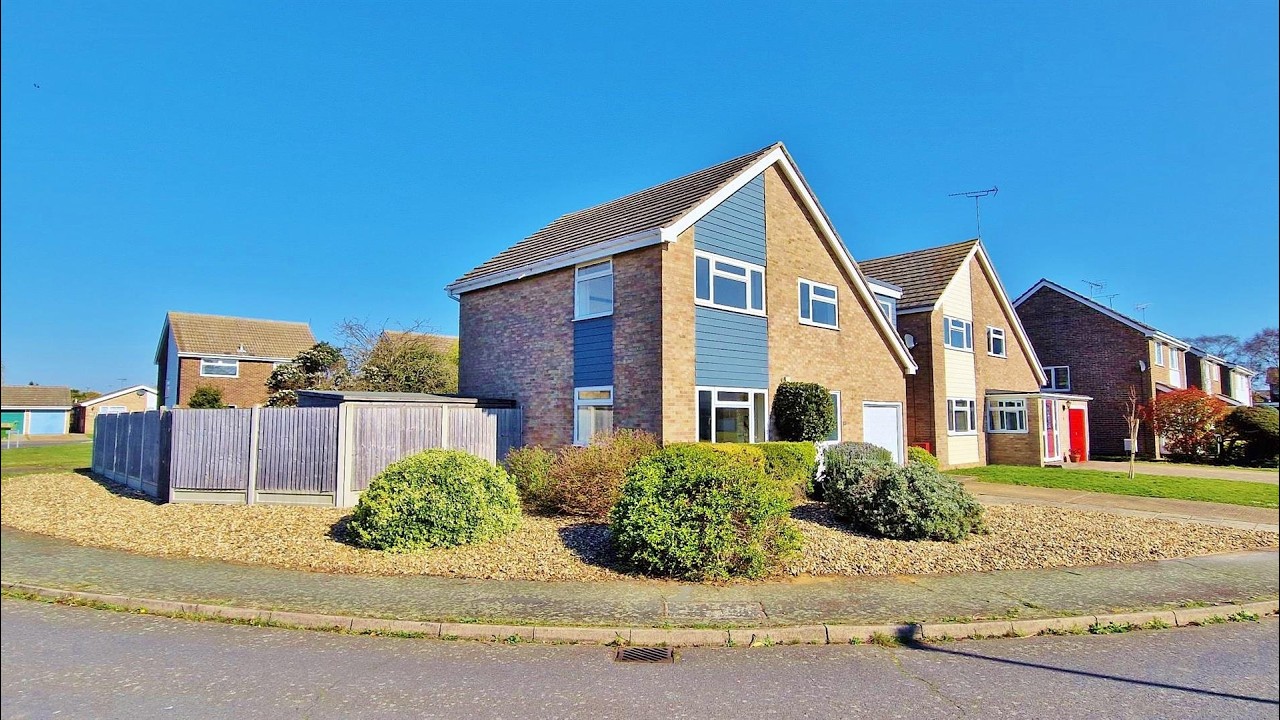 Stunning Family Home - Chapelfields, Frinton on Sea, Essex